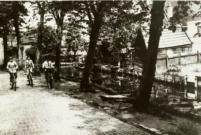 056_raadhuisstraat_1930.jpg