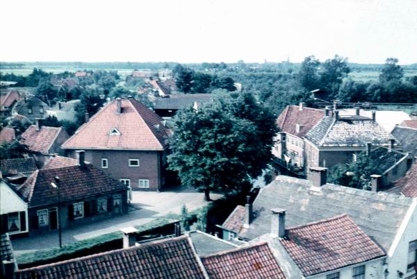 067_voormalig_gemeentehuis_vanaf_de_toren_1958.jpg