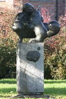 Beeldje op de Hoge Werf